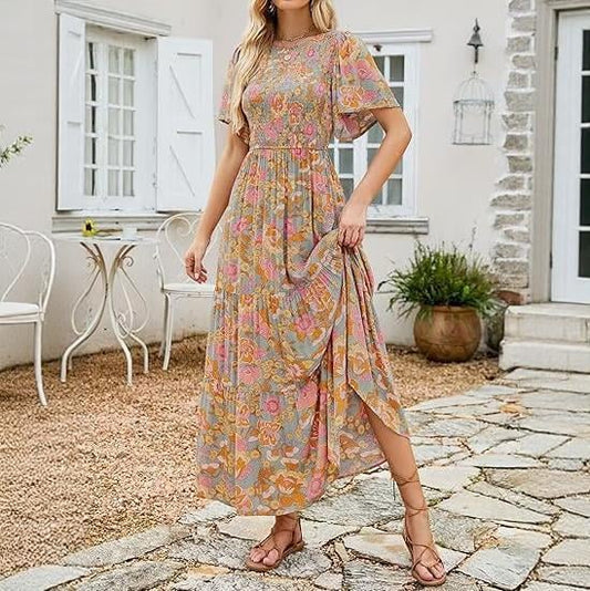 👗 50% RABATT NU! 🌸 Women's Casual Floral Print Maxi Dress – Flutter Ärmar, Smockad Hög Midja & Flödande Lagerkjol För En Romantisk Look ✨