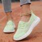 Andningsbara slip-on damskor med platta sulor