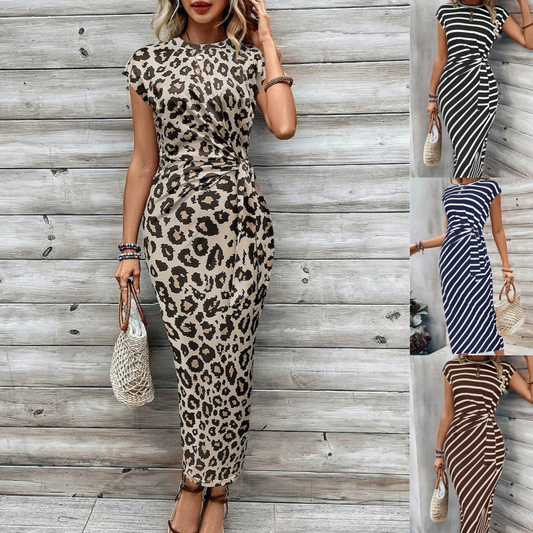👗 Köp 2, få 8 % rabatt💃 Elegant klänning med knuten midja – smickrande passform, flödande tyg och perfekt för speciella tillfällen ✨