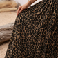 Flödande maxikjol med leopardmönster och hög midja