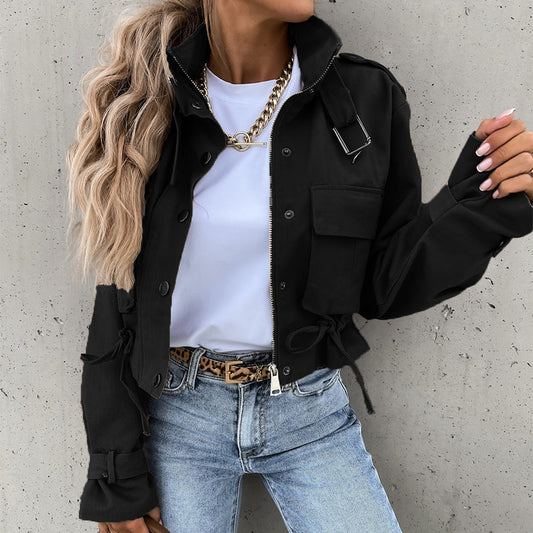 Ståkragejacka med tryckknapp – justerbar dragsko & praktiska fickor 🧥✨