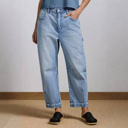 Stretchiga bekväma denimbyxor med böjd passform